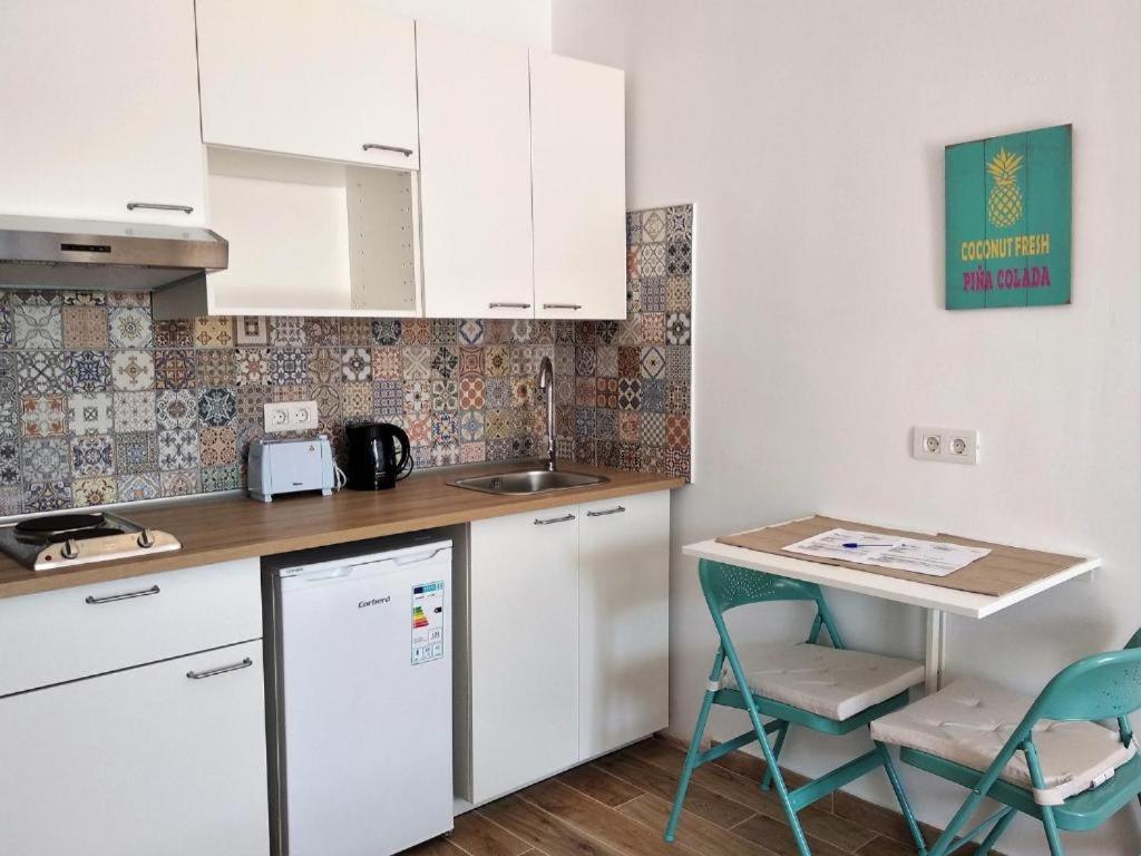 Marina Beach-Apartamentos Tahiche Costa Teguise Eksteriør billede