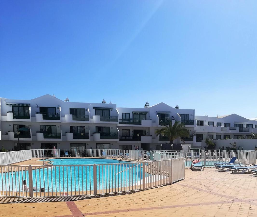Marina Beach-Apartamentos Tahiche Costa Teguise Eksteriør billede